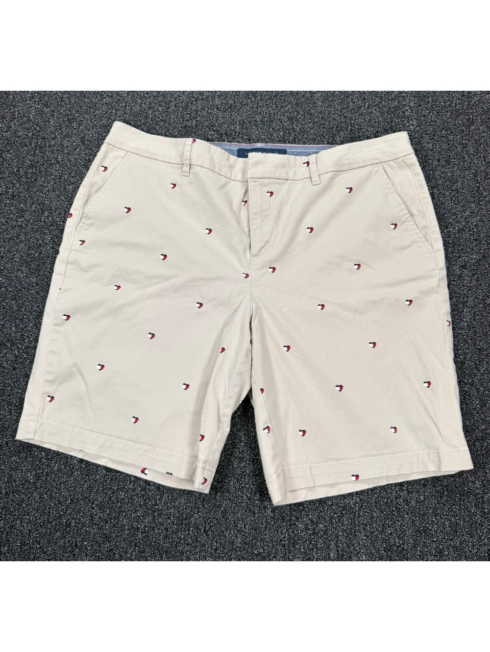 Tommy Hilfiger Beige Embroidered Logo Shorts Size 14